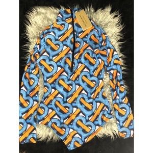 Women’s swimwear